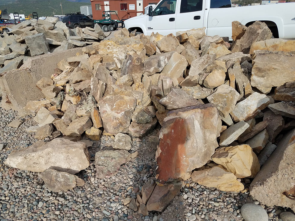 29Moss Rock Boulders 4 to 2ft-min Moss Rock Boulders 4 to 2ft