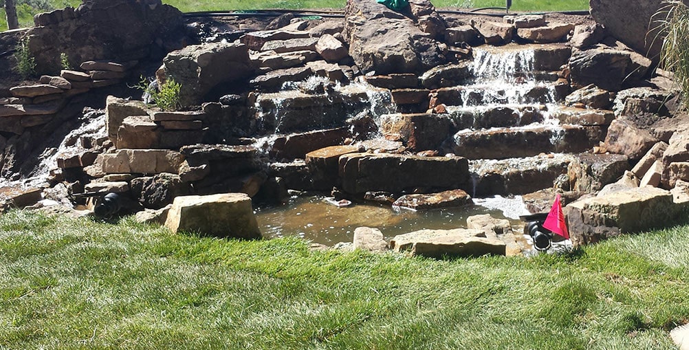 MOSS ROCK GARDEN-min